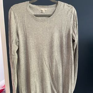 Gap sweater, size M